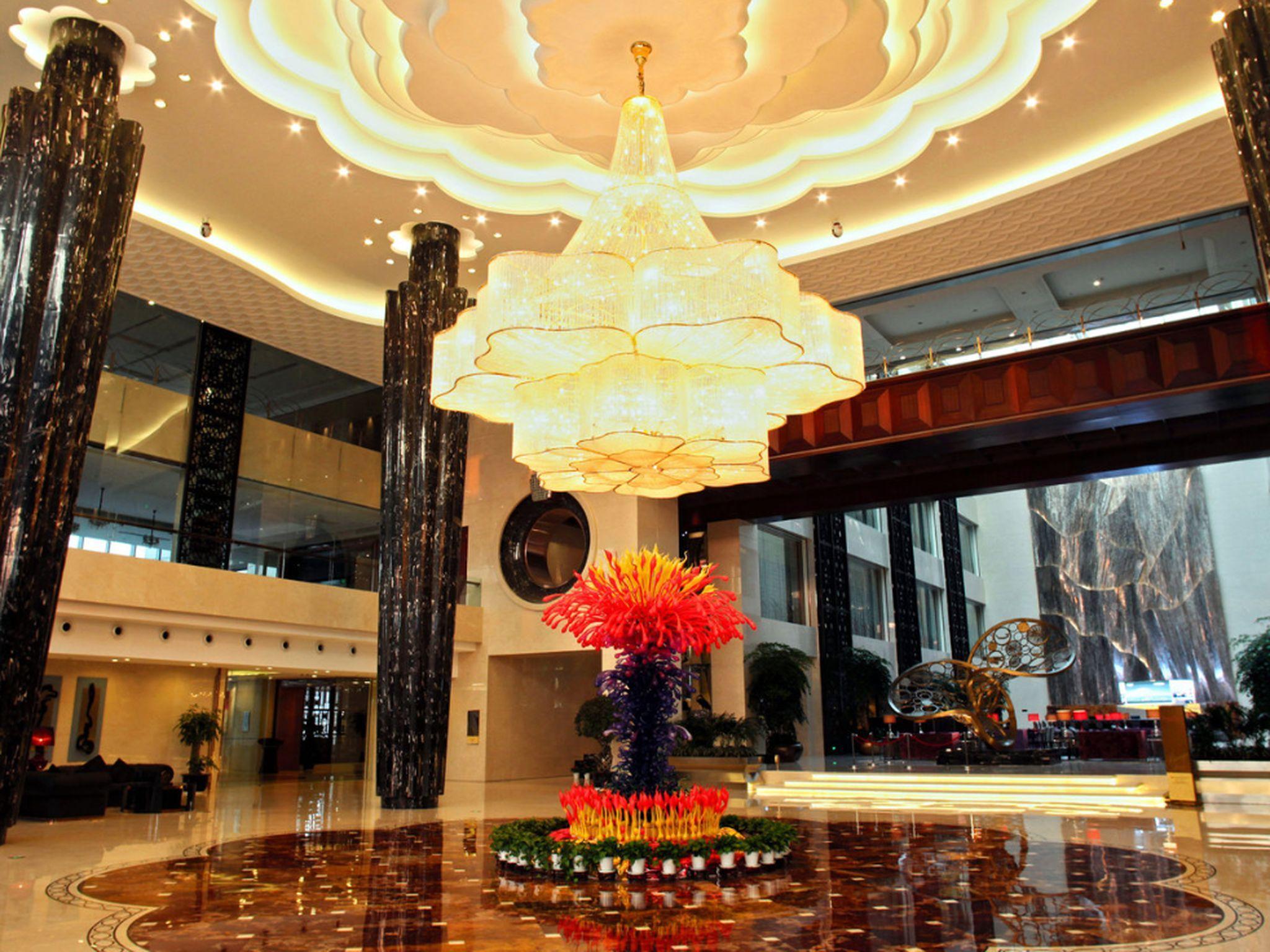 Wyndham Grand Plaza Royale Changsheng Jiangyin Hotel Bagian luar foto