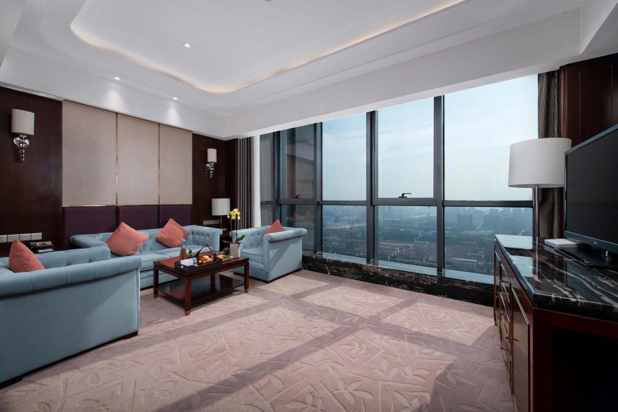 Wyndham Grand Plaza Royale Changsheng Jiangyin Hotel Bagian luar foto