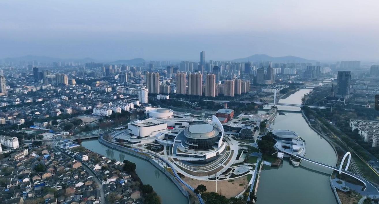 Wyndham Grand Plaza Royale Changsheng Jiangyin Bagian luar foto