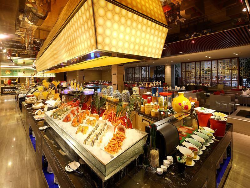 Wyndham Grand Plaza Royale Changsheng Jiangyin Bagian luar foto